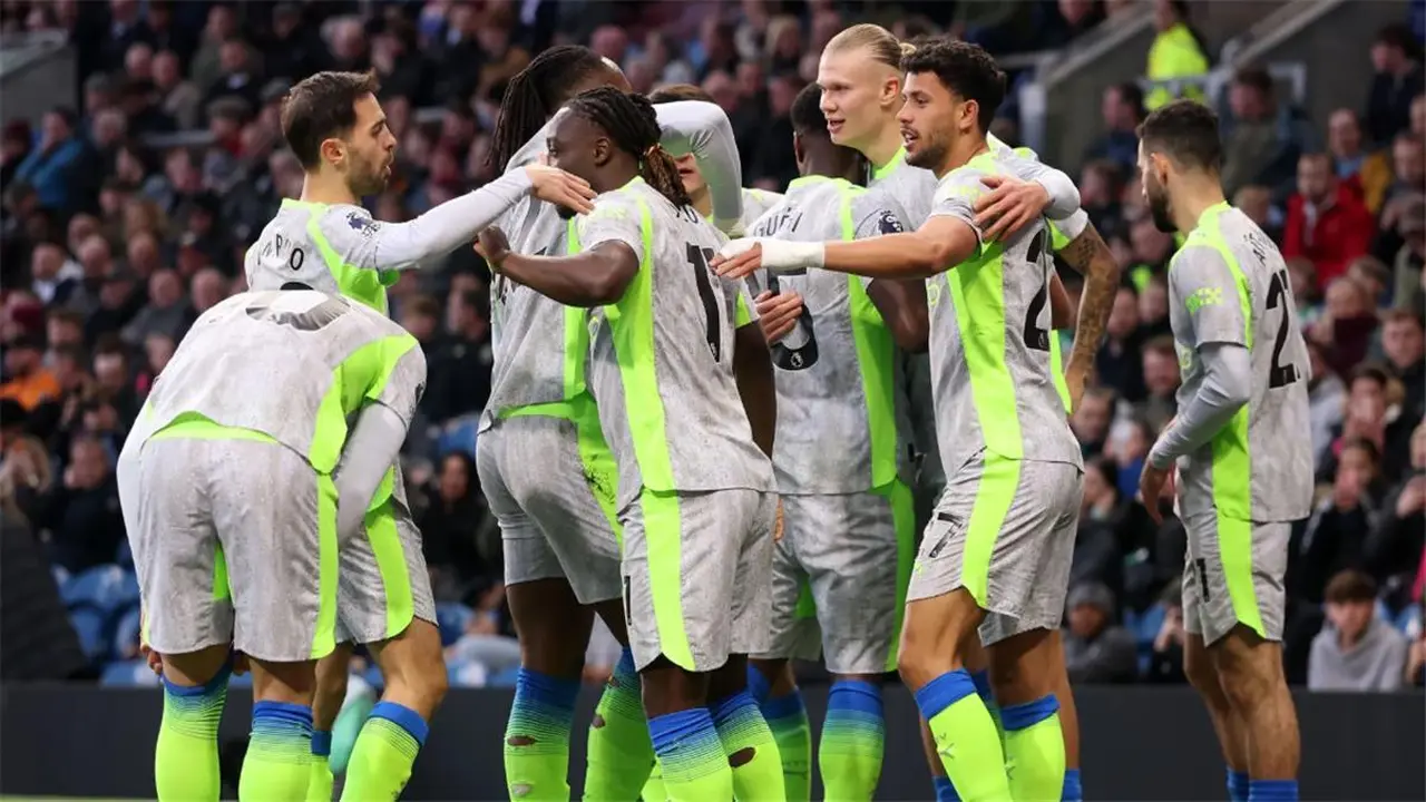 تضاؤل فرص انتقال لاعب مانشستر سيتي إلى ليفربول في الصيف